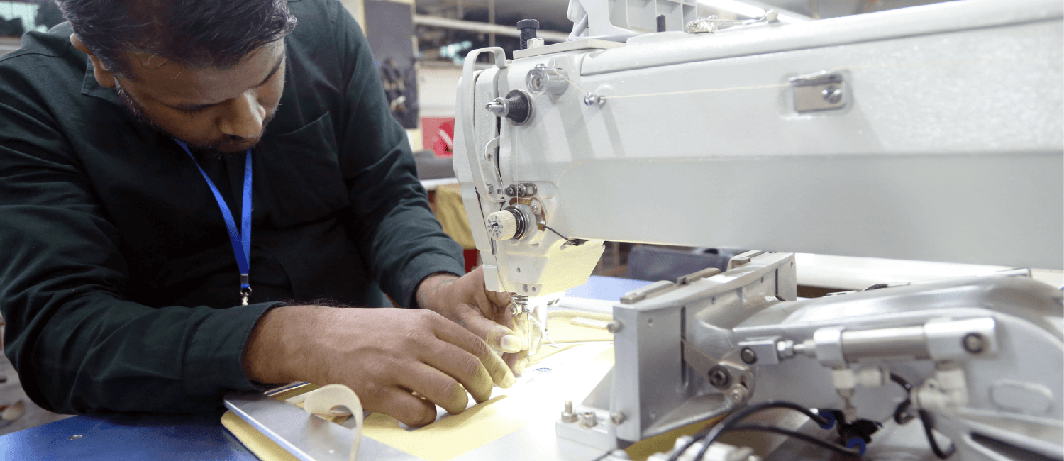 #htmlcaption1_124 QUALIFIED LEATHER TECHNOLOGISTS